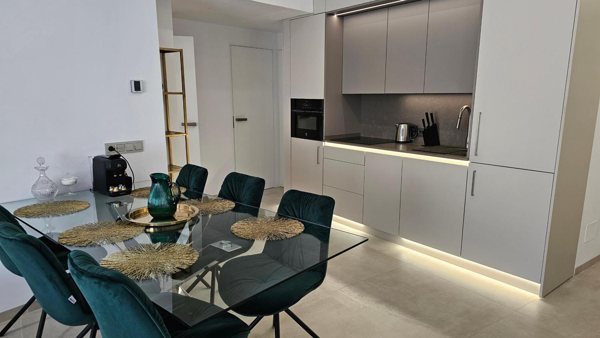 Apartmán Oasis Jacuzzi Retreat Marbella Exteriér fotografie