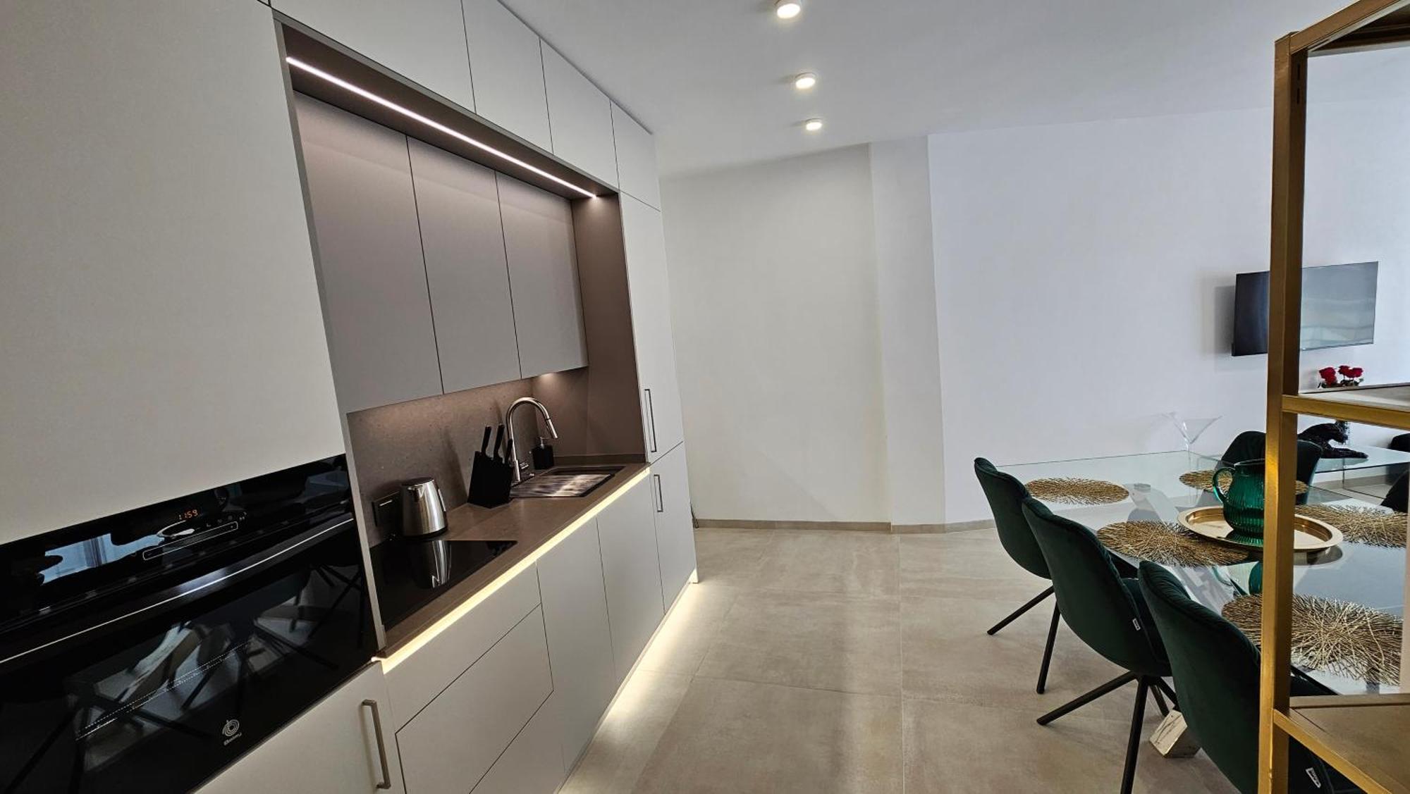 Apartmán Oasis Jacuzzi Retreat Marbella Exteriér fotografie